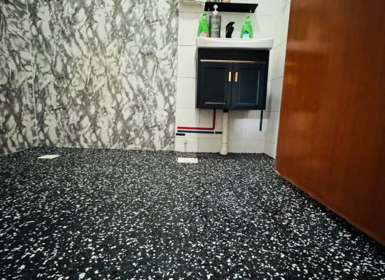 flekes (4) flekes (4)